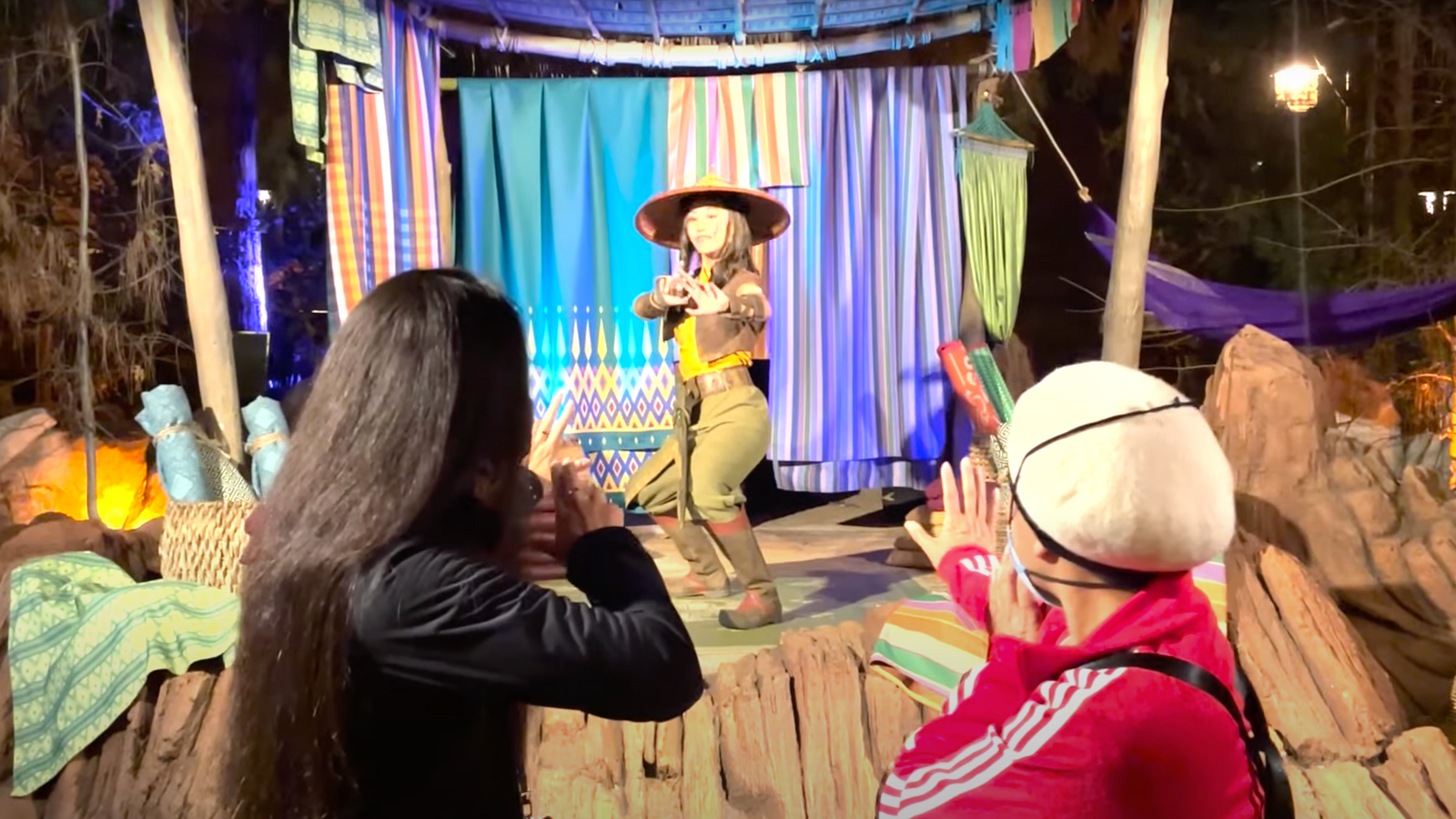 Disneyland Cast Members Celebrate Raya During Special Meet and Greet